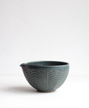 Charger l'image dans la galerie, Bol verseur - Moyen