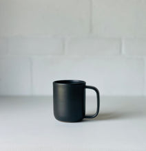 Charger l'image dans la galerie, Tasse droite - sans gravures
